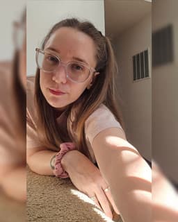 Caroraa27