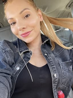 NicoleM