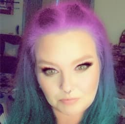 GlitzyGemini45