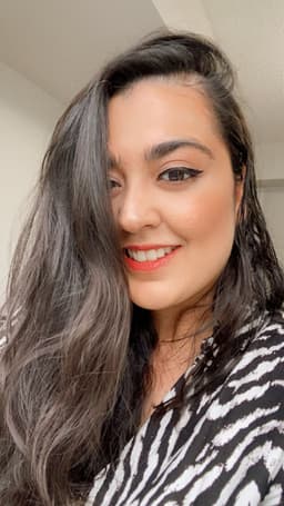 happilysneha