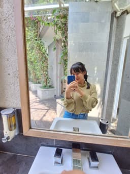 lalaaaavi