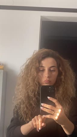 Eleneelena