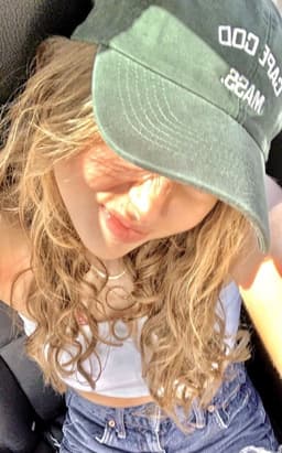AliaJones01
