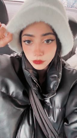 yasmin33