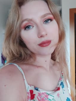 itselenaa25