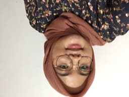 elsakurnia