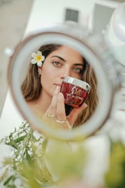 Yasmin1911