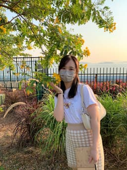 claureviewhk