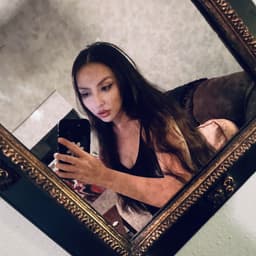 yinlunaa