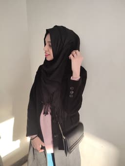 Ayesha95