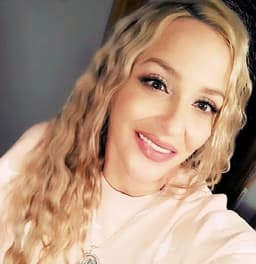DaniLee