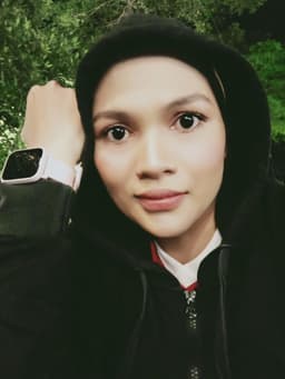 nadira84