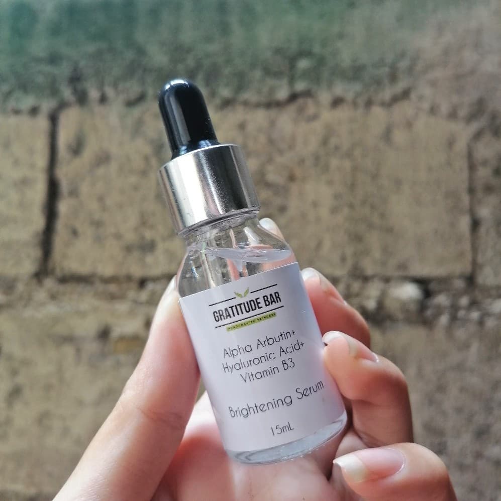 Alpha Arbutin + Hyaluronic Acid + Vitamin B3 Brightening Serum