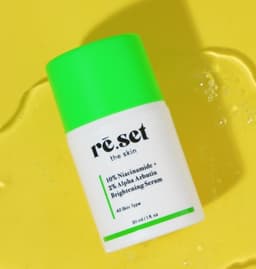 10% Niacinamide + 2% Alpha Arbutin Brightening Serum