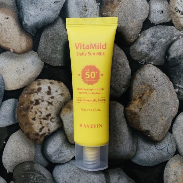 HAYEJIN VitaMild Daily Sun Milk SPF50+ PA++++ review photo by indahyaniar