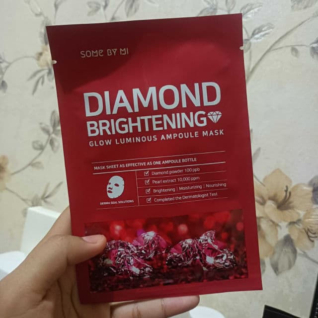 Some By Mi Diamond Brightening Glow Luminous Amploule Mask review photo by tribuanartd