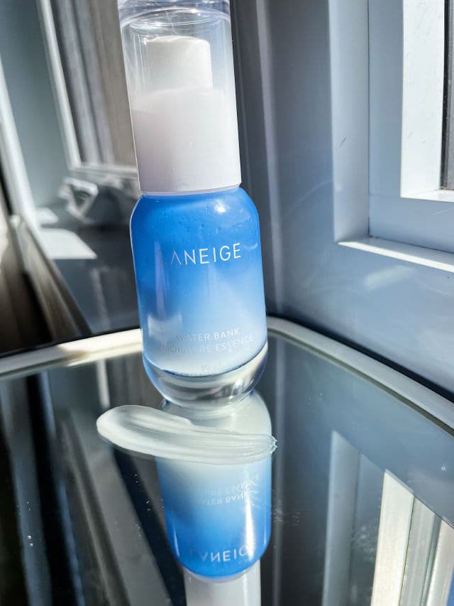 Laneige Water Bank Hydro Essence review photo by perfectlyimperfect