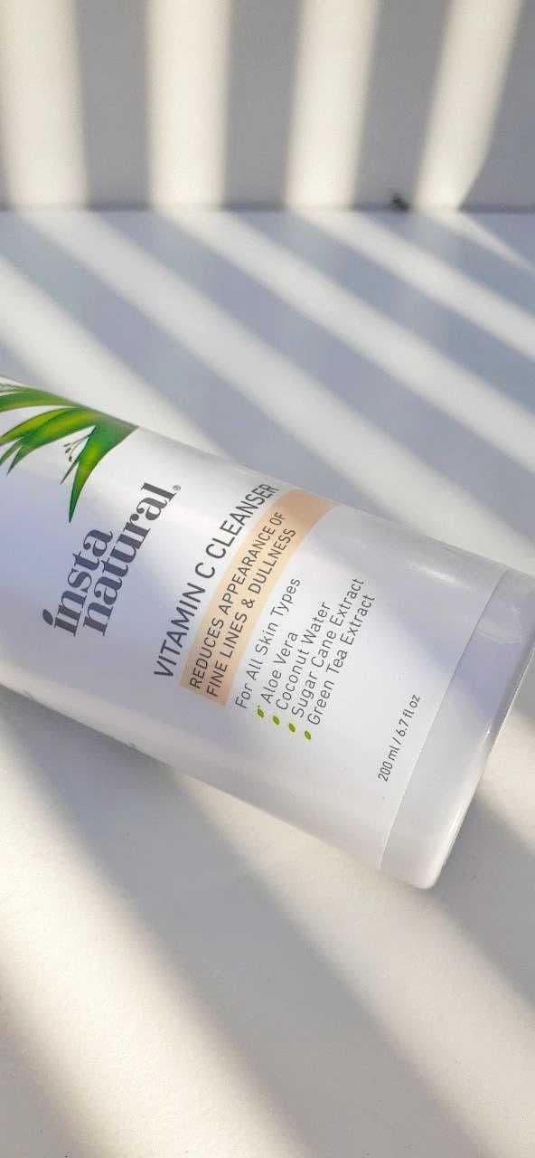 InstaNatural Vitamin C Cleanser review photo by Barbitips
