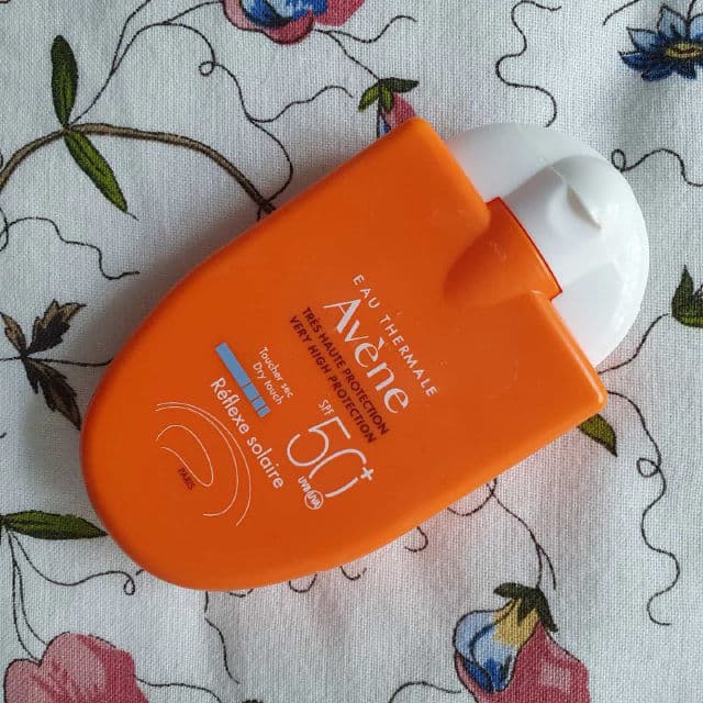 Avene Réflexe Solaire SPF 50+ review photo by zombieskinz