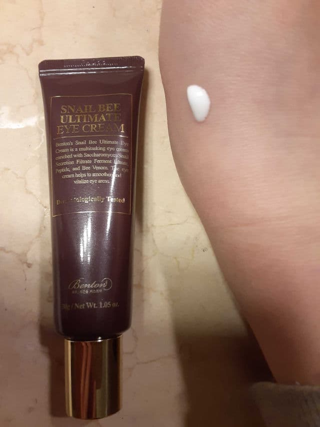 Snail Bee Ultimate Eye Cream product review