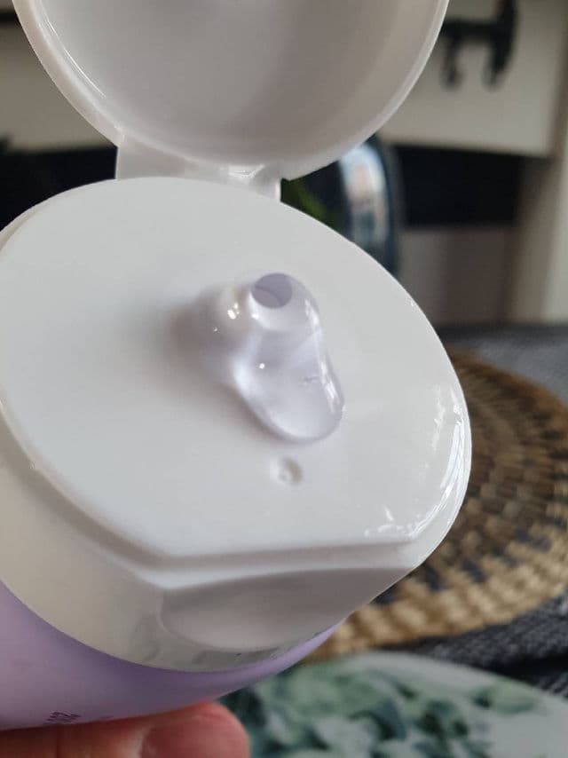TIAM Snail & Azulene Low pH Cleanser review photo by Lidia78