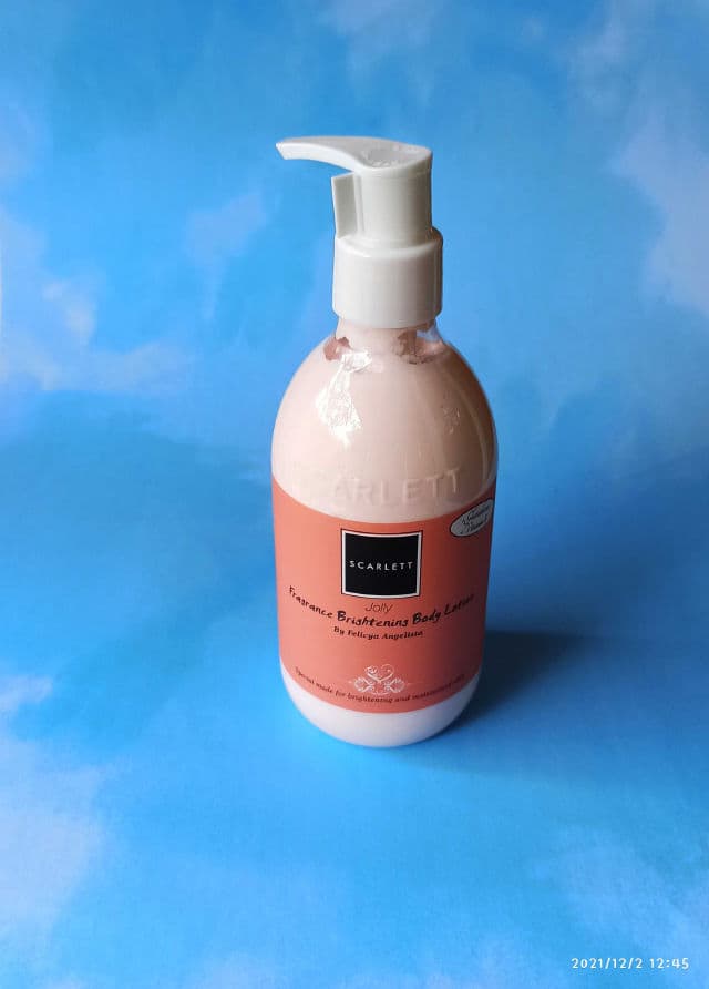 Scarlett Whitening Body Lotion Jolly review photo by nitaboniet