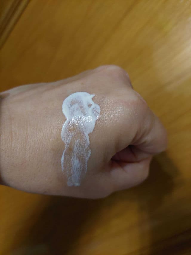 Sesderma Azelac RU Cream Gel review photo by Ikkikorea
