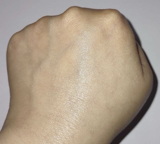 Melixir Airfit Invisible Sunscreen SPF50+ PA++++ review photo by canlellin
