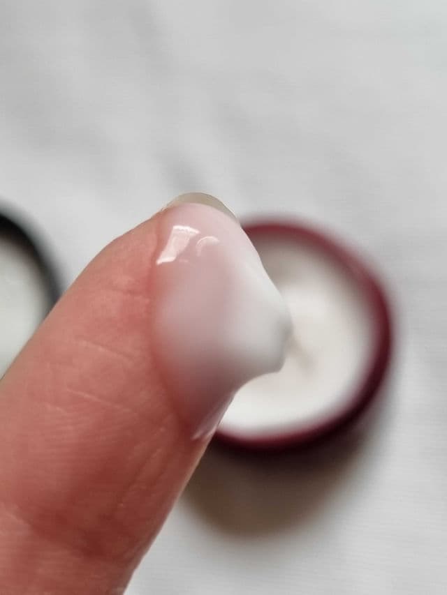 EYENLIP Snail All In One Repair Cream review photo by glowandsunshine