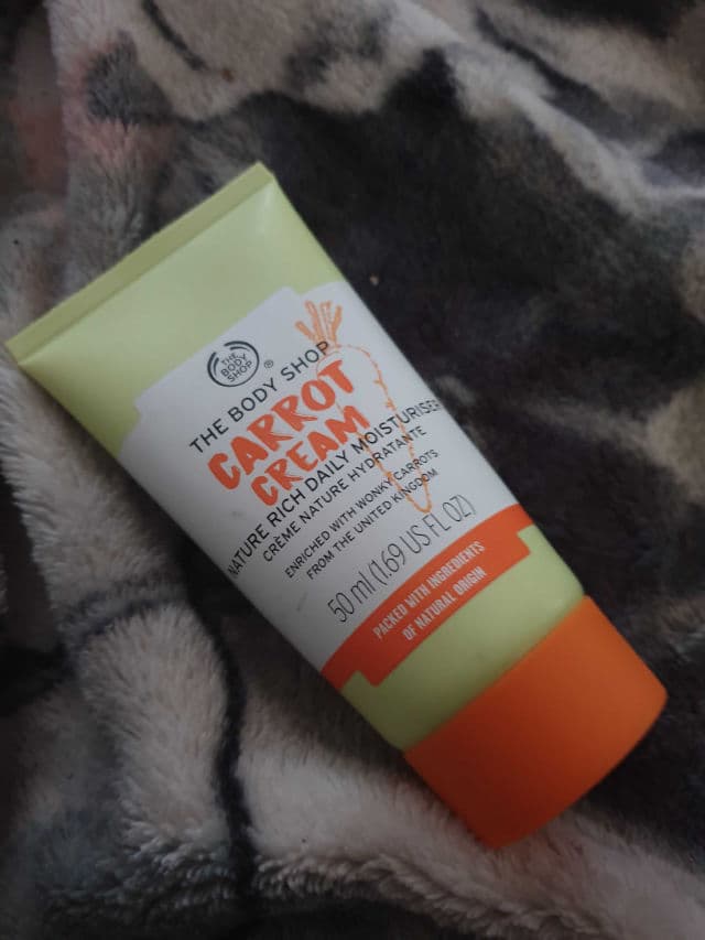 The Body Shop Carrot Cream Nature Rich Daily Moisturizer review photo by MsK