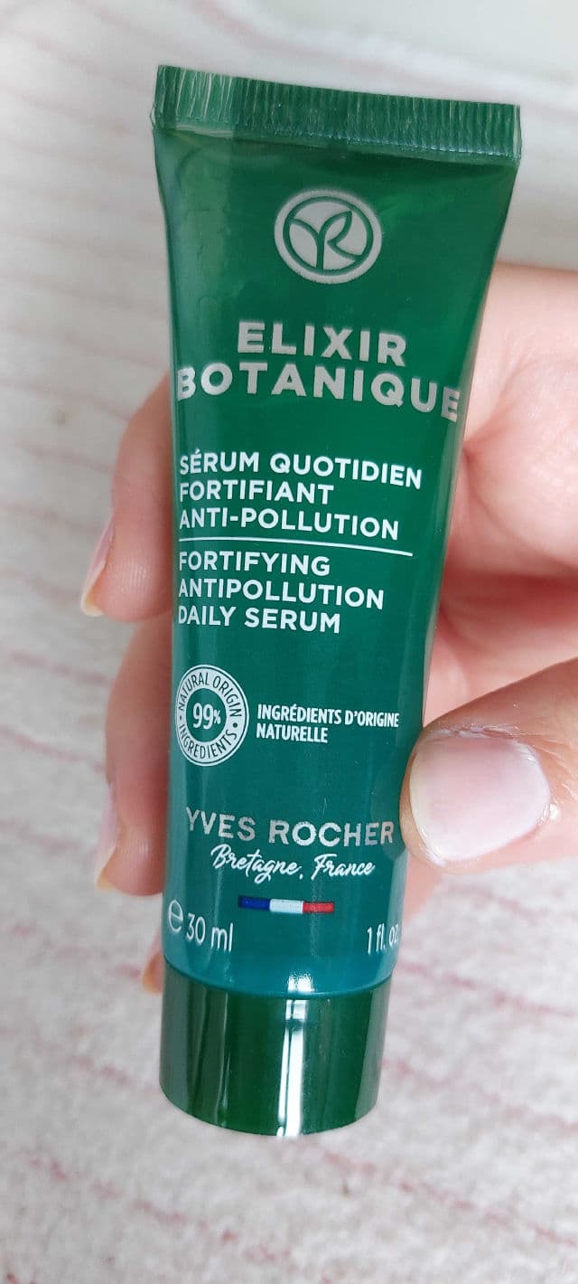 YVES ROCHER Elixir Botanique Fortifying Anti-Pollution Daily Serum review photo by xokera81