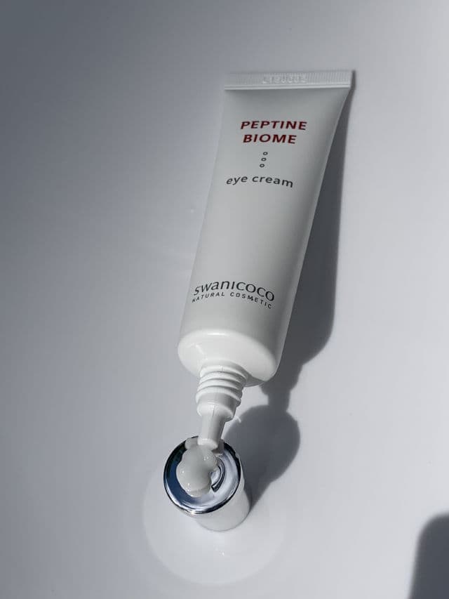 Swanicoco Peptine Biome Eye Cream review photo by BoxyLady
