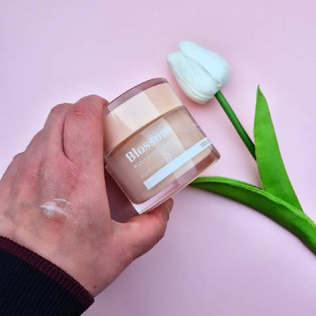 Blossom Waterdrop Cream product review