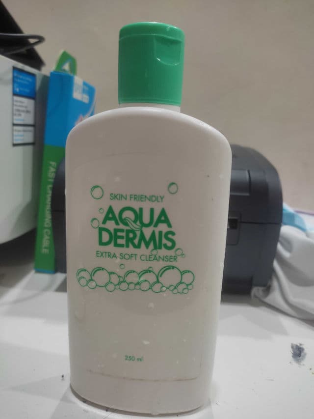 Aqua Dermis Extra Soft Cleanser review photo by zulaikhaaisya