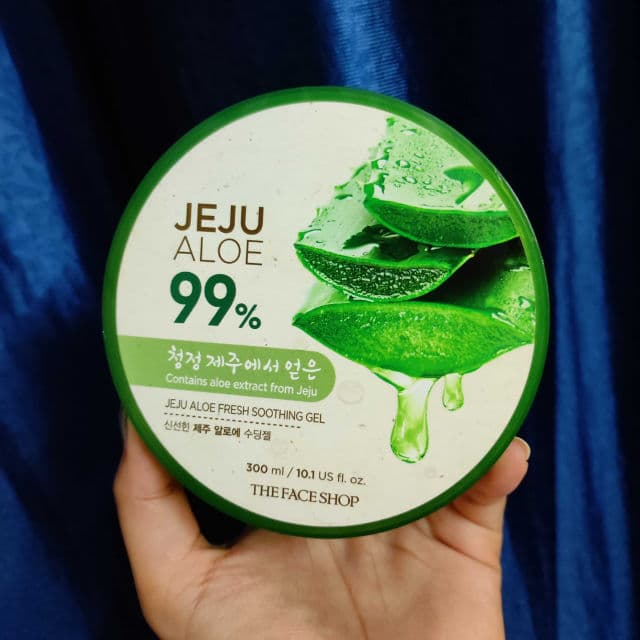 THE FACE SHOP Jeju Aloe 99% Fresh Soothing Gel review photo by berrie