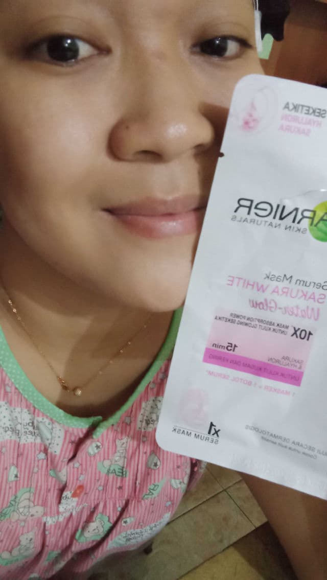 Garnier Serum Mask Sakura White Water Glow review photo by NoviAlJannah