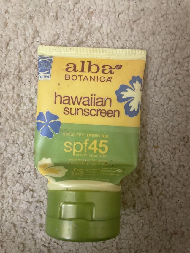 Alba Botanica Hawaiian Revitalizing Green Tea SPF 45 review photo by QueenTania