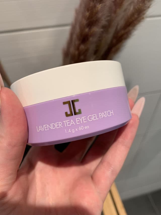 Jayjun Lavender Tea Eye Gel Patch Jar review photo by helenaamyhre