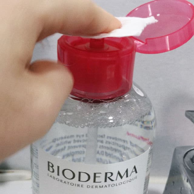 Bioderma Sensibio H2O AR review photo by cosaddict