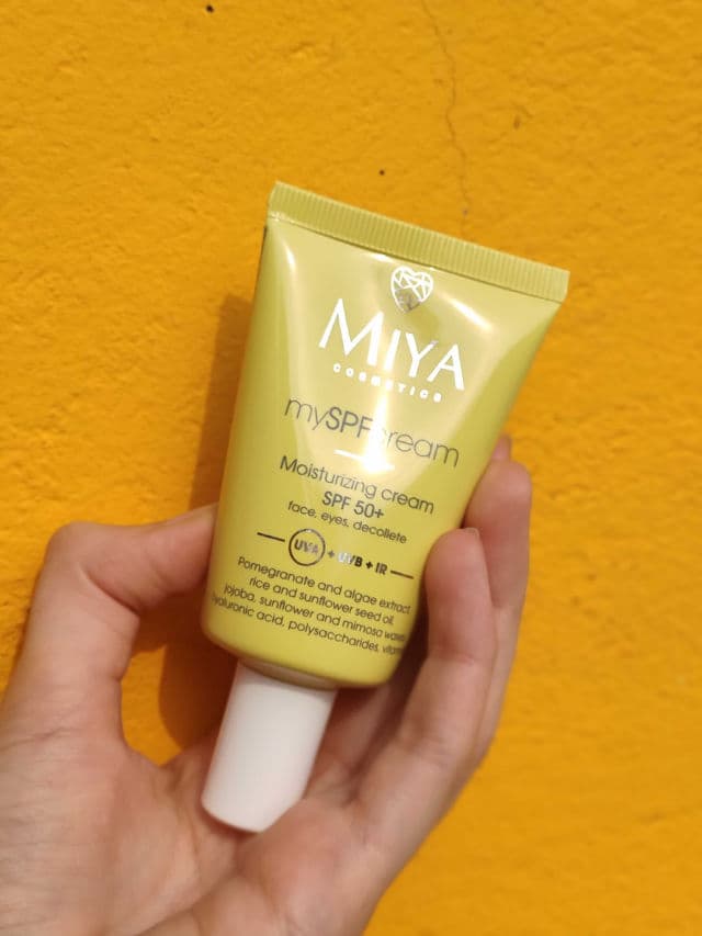 MIYA Cosmetics Nawilżający Krem SPF 50+ review photo by protectorsolarforeve