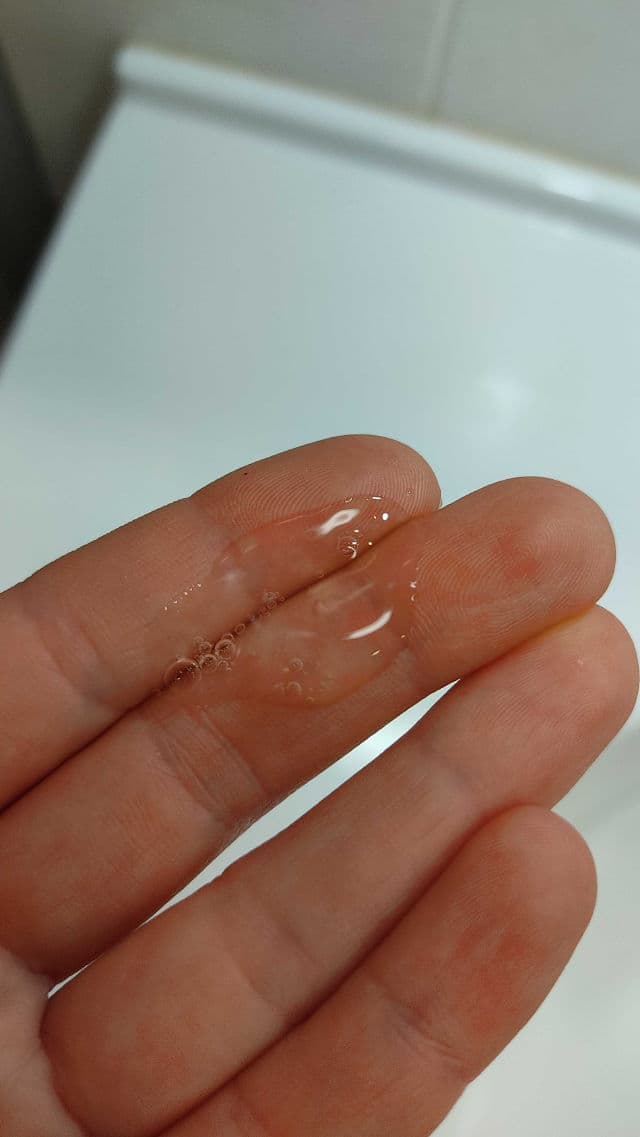 Lumene Lahde Arctic Dew Quenching Aqua Serum review photo by Nixey