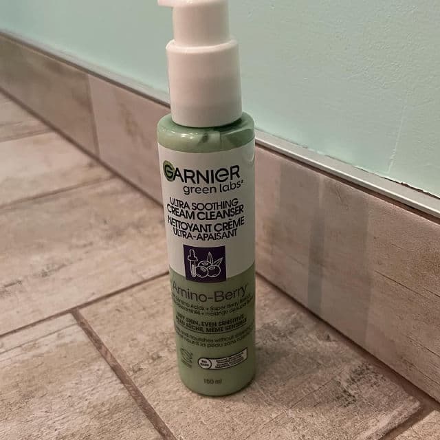 Garnier Green Labs Amino-Berry Soft Gentle Facial Cream Cleanser review photo by sdrew851
