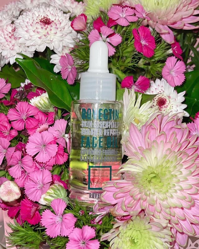 Rovectin Skin Essentials Barrier Repair Face Oil review photo by misscharlot