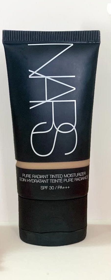 NARS Pure Radiant Tinted Moisturizer SPF30 review photo by Skyla05