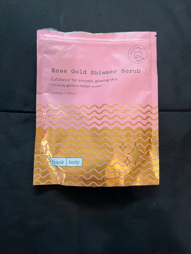 Frank Body Rose Gold Shimmer Scrub review photo by Jaysbeautylife
