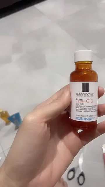 La Roche-Posay 10% Pure Vitamin C Serum review photo by pebriyanti