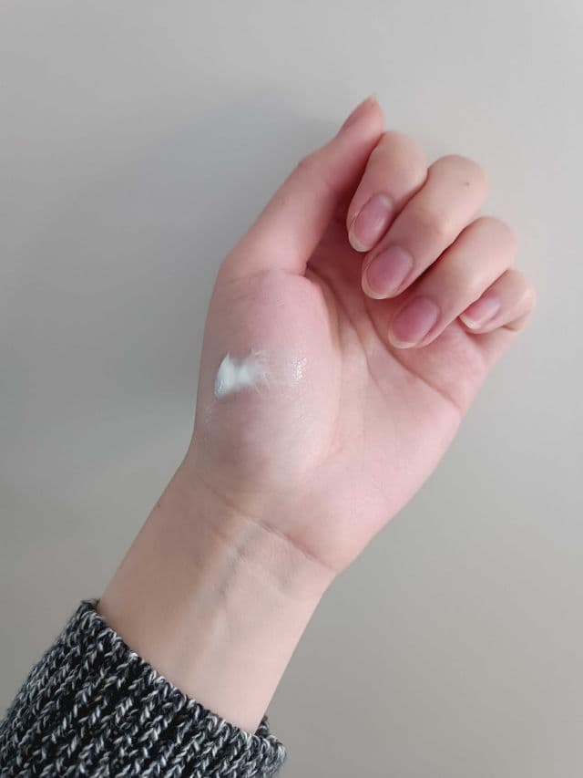 Jigott Whitening UV Sun Block SPF 50+ PA+++ review photo by jenniu