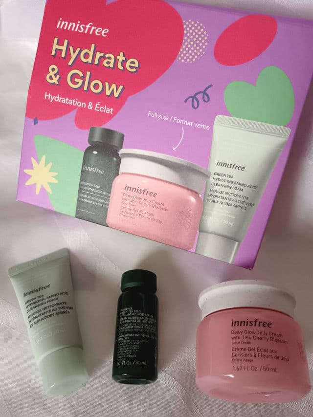 INNISFREE Green Tea Hydrating Amino Acid Cleansing Foam review photo by Nadiaines