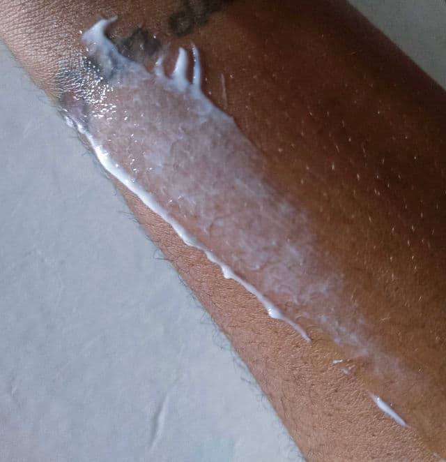 Medix 5.5 Vitamin C + Turmeric Firming + Brightening Cream review photo by Myskincarediaries