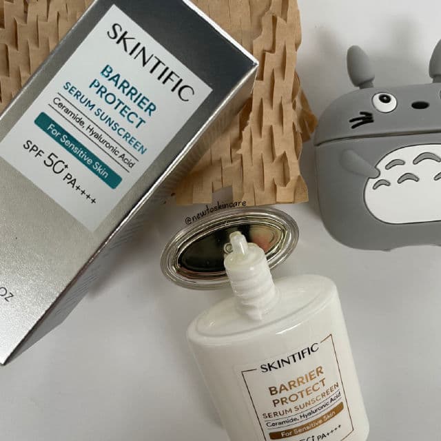 Skintific Barrier Protect Sunscreen SPF50 PA++++ review photo by Newtoskincare